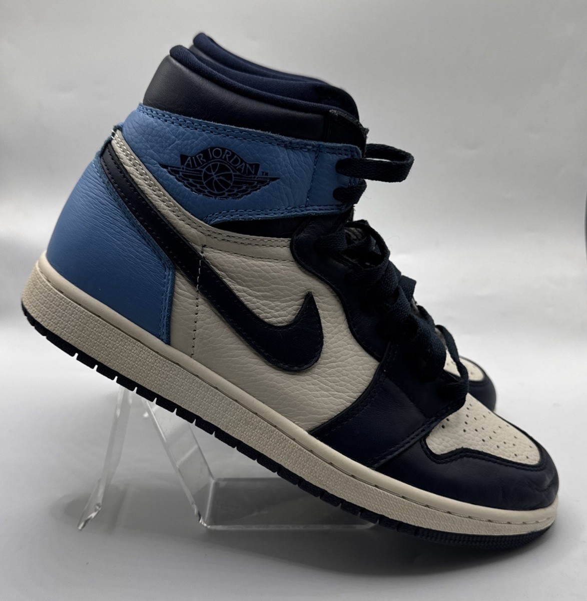Jordan 1 Retro OG High Obsidian UNC 2019 for Sale Jordan 1 Retro OG High Obsidian UNC 2019 for Sale