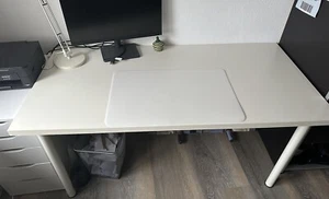 Schreibtisch - Bild 1 von 3