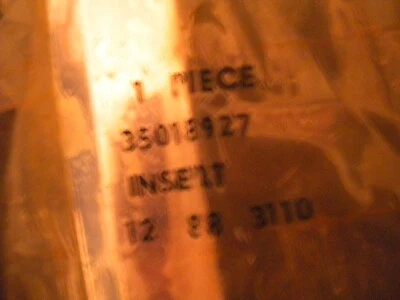 Inserto de parachoques 35018927 1990 1991 1992 para Dodge Monaco LF 1990-1992 Foto 1 de 4