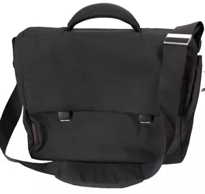 Mandarina Duck Men’s Courier Messenger Travel Bag Padded Durable - Picture 1 of 10