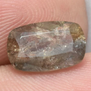 1.95 Carat Top Quality Natural AXINITE Cut Gemstone from Afghanistan - Picture 1 of 5