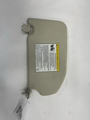 Espejo retrovisor gris claro parasol para pasajeros Ford Ecosport 19 20 GN1Z5804104LA Foto 1 de 4