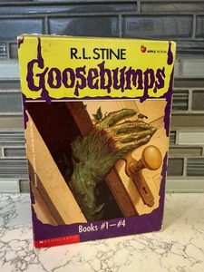 Vintage GOOSEBUMPS Box Set 1-4 Paperbacks UNREAD R.L. Stine - Imagen 1 de 5