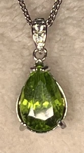 Birne Peridot Sterlingsilber Anhänger/Halskette KOSTENLOSER VERSAND - Bild 1 von 8