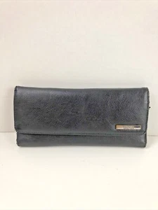 Kenneth Cole Reaction Vintage Black Synthetic Leather Trifold Wallet for Women - Picture 1 of 12