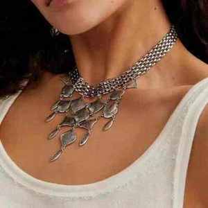 Collar gargantilla Free People All To Well nuevo con etiquetas $48 - Imagen 1 de 22