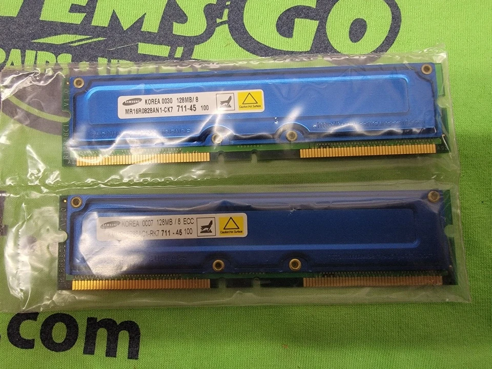 LOT OF 2 Samsung 2 x 128MB (256MB) RIMM Memory MR16R0828AN1-CK7 KMMR18R88AC1-RK7 - Image 1 of 1