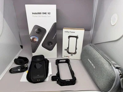 Pacchetto Insta360 ONE X2 (fotocamera, smallrig, custodia e protezione obiettivo!) - Ottime condizioni! - Immagine 1 di 4