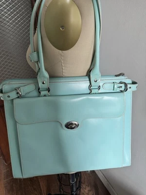 Mcklein Winnetka Maletín Bolso Azul Claro 16” W X 13” H X 4” D Asas para Mujer Foto 1 de 4