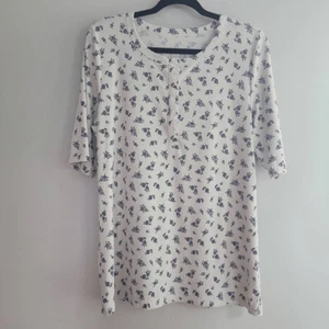 Torrid floral henley super soft ribbed knit cottage prarie country feminine - Bild 1 von 11