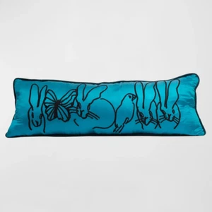 Hunt Slonem Hand-Embroidered Silk and Velvet Pillow New With Tags - Picture 1 of 3