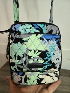 Gebrauchte Vera Bradley Umhängetasche blau schwarz bedruckt - Bild 1 von 13