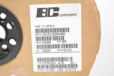 RESISTENCIA DE PELÍCULA DE CARBONO PHILIPS SFR25HJ47R 47 Ohm 5% CANTIDAD:4600 PIEZAS POR LOTE Foto 1 de 3