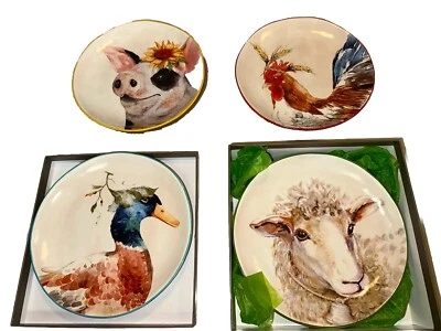 "Juego de 4 platos de ensalada de animales de granja Pier 1 oveja cerdo pato gallo 8,5""" Foto 1 de 4