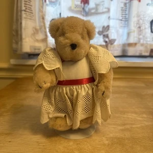 MUFFY VANDERBEAR Valentine  Eyelet dress. ADORABLE! - Picture 1 of 1