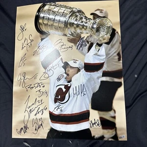 NJ Devils Autographed 2003 Team Signed 16x20 Photo Brodeur + Others Steiner CX - Picture 1 of 6