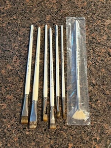 Lot of 7 Bob Ross Oil Painting Brushes 1 Round, 1 Fan, 5 Brights (1/2", 3/4 ") - Picture 1 of 1