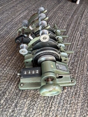 Vintage 16m - 4 GANG MAGNASYNC MOVIOLA - Modelo Tallada Foto 1 de 4