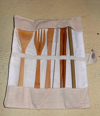 8 件木质和竹子旅行餐具/餐具套装折叠亚麻盒。 结实 — 第 1/3 张图片