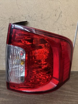 Luz trasera Ford Edge 2011 2012 2013 2014 lado derecho del pasajero OEM Foto 1 de 4