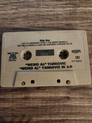 Странный Эл Янкович в 3-D (1984) кассета рок-н-ролл пародии без чехла - Изображение 1 из 3
