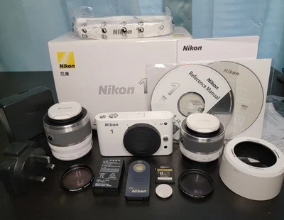 Nikon 1 J2 Mirrorless Camera Dual Lens Kit 10-30mm & 30-110mm White - Excellent - Image 1 of 4