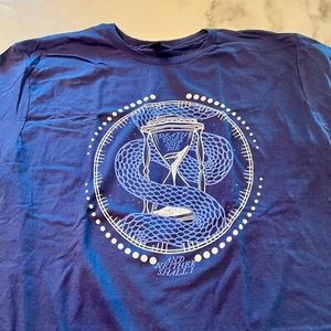 FAECRATE Emily Wilde Unseelie Book Box T-Shirt Navy Blue Snakes Large BRAND NEW - Picture 1 of 7