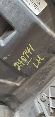 Driver Headlight Halogen Chrome Interior Bezel Fits 16-19 TITAN XD 1160712 Foto 1 de 4