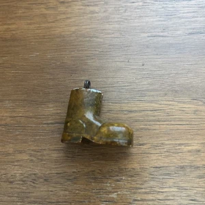 Vintage Schuh Stiefel brauner Stein Charm oder Anhänger - Bild 1 von 8