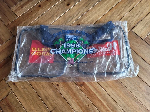 1998 National League Champions San Diego Padres vinyl clear bag. BRAND NEW! Cover