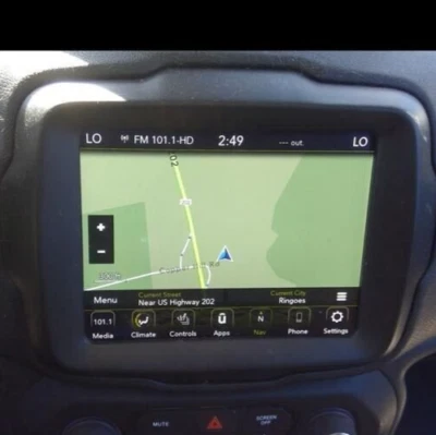 2019 2020 2021 Jeep Renegade XM экран навигации радио 8.4 Uconnect VP4 Carplay - Изображение 1 из 4