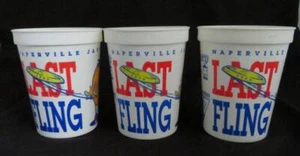 Lote De Colección 1999 4 1/2" Naperville Last Fling Taza Plástico Budweiser Linterna Fest - Imagen 1 de 5