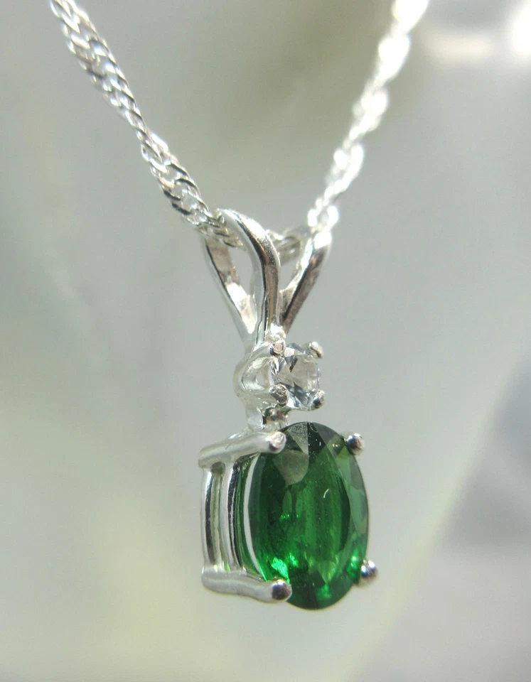 TSAVORITE GRANATE - Trébol - Verde 925 Collar de Plata de Ley Zafiro Blanco acc Foto 1 de 4