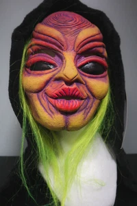 Alien Queen - Zagone Studios "Cassiopeia" COLLECTORS EDITION Mask - Picture 1 of 9