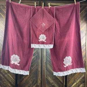 Embroidered J.C. Penny's Color Forum 2 Bath Towels, Hand Towel, Washcloth VTG - Picture 1 of 8