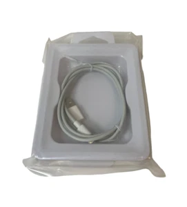 Belkin 4' Sync Charge Data Charging Cable (F8J023TT04) - Picture 1 of 3
