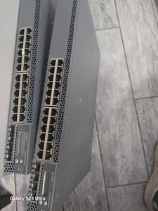 Juniper EX3300-24P Juniper 24 Port Gigabit PoE+ Switch no power cord included - Picture 1 of 1