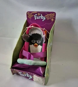 Tiger Electronics 1999 Vintage Electronic Furby Sleepy Time Bed - Bild 1 von 5