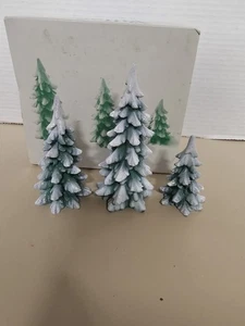 3er Set Abt 56 Wintergrüne Kiefern Weihnachten Schnee Dorf Bäume #52660 - Bild 1 von 3