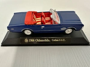 New Ray 1/43 Scale 1966 Oldsmobile Cutlass 4-4-2 Convertible Diecast Blue - Picture 1 of 9