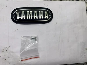 Yamaha Tank Emblem DS6 YR2 YR3 DT1 211-241-61 Nos Angebot für X1 Emblem - Bild 1 von 3
