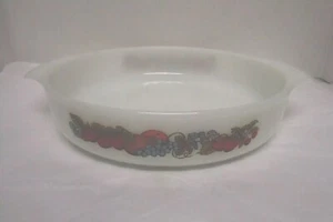  Anchor Hocking Nature's Bounty Runde Backform Fire King 9 Zoll - Bild 1 von 4