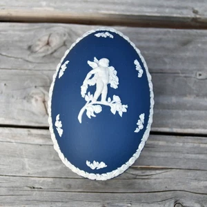 Vintage Wedgwood Portland Blue Jasperware Cupid Cherub Egg Shaped Trinket Box 4" - Picture 1 of 10