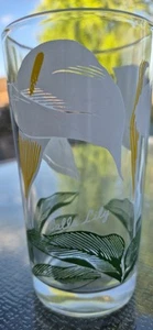 🌿Boscul Peanut Butter 5" Glass CALLA LILY - Picture 1 of 12