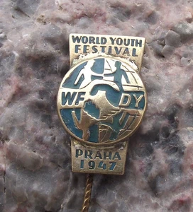 1947 WFDY World Youth Festival Prague Student Federation Pin Badge - Picture 1 of 5
