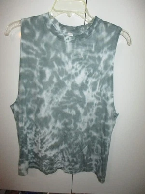 LULULEMON 100% PIMA COTTON TYE DYE GRAY/GREEN LARGE OPENING ARMS T-SHIRT SZ 4 - Image 1 of 4