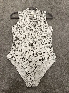 H&M White Black Polka Dot Mock Neck Sleeveless Bodysuit Size Medium New - Picture 1 of 9