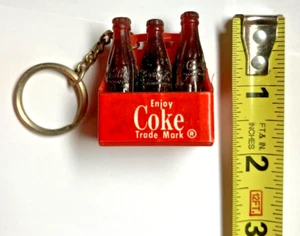 Coca Cola Vintage 1960s Mini Six Pack Key Chain with Removable Bottles 1.75 in! - Picture 1 of 8