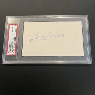 Terry Moore Signed Index Card 3x5 PSA Slabbed Graded Mint 8 Cardinals - Image 1 of 2