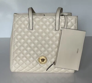 Versace Medusa Quilted Lamb Leather Off-White Tote Bag 1013789 IT NWT $1700 - Picture 1 of 15
